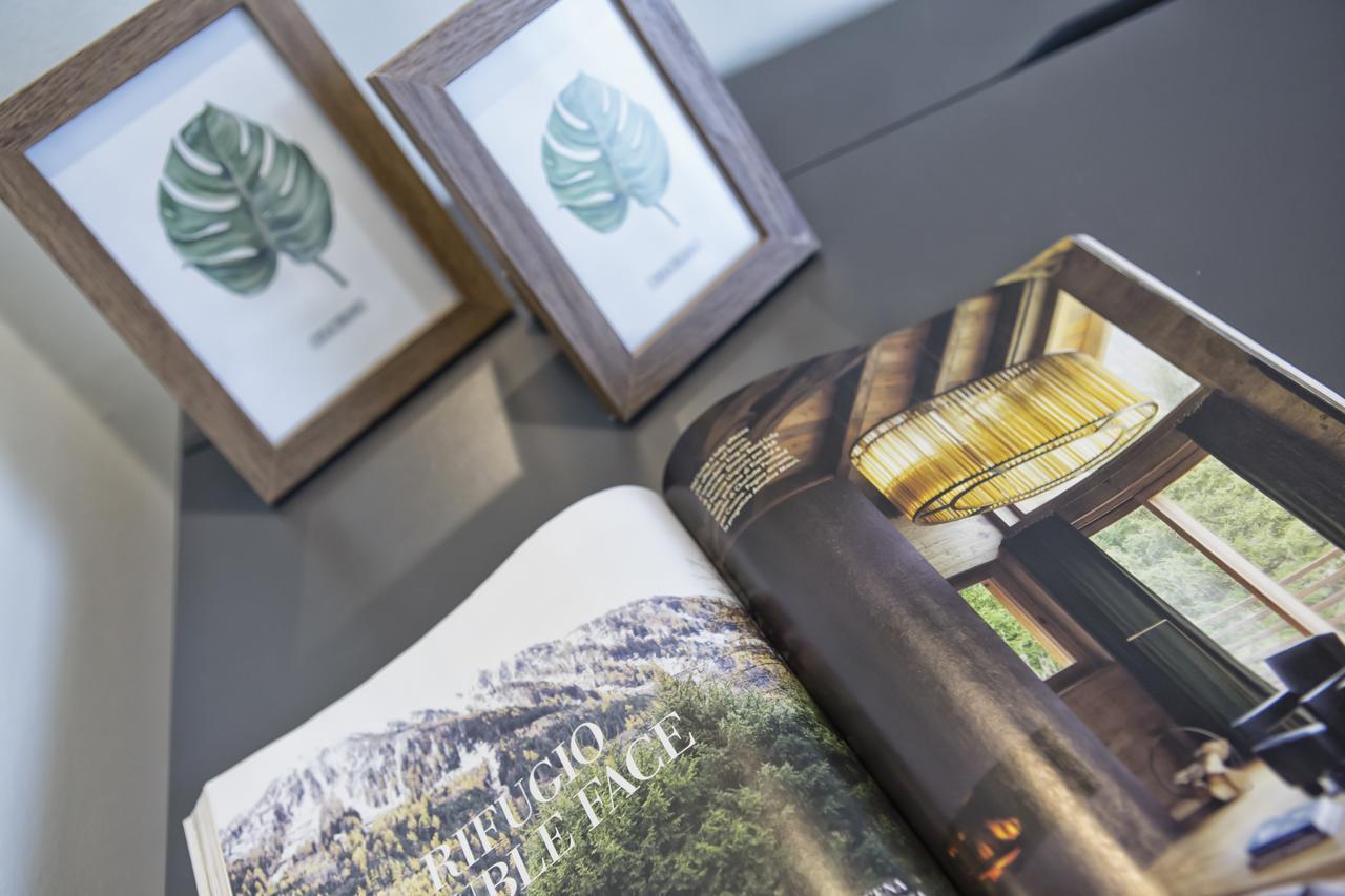 Suite Vogue Stazione Voghera Exteriör bild